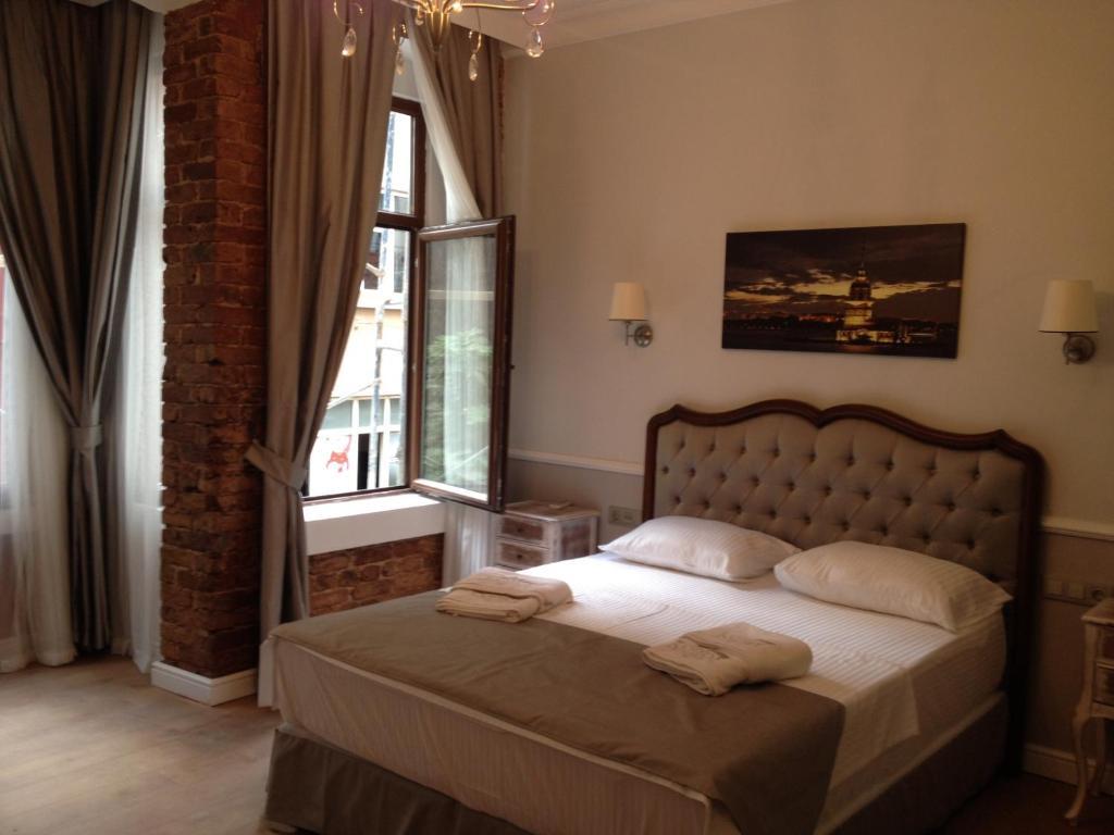 Konak Suites *